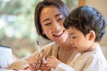 見守りカメラから入浴剤まで！【マザーズセレクション大賞2025】選出商品の誕生の背景にある「子どもとの時間を楽しく」という想い