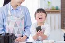 できたての餃子を食べた娘が感動したワケとは⁉ 子どもの発想に驚き「ママ、今日のご飯は“おしゃべりするやつ”？」