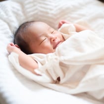 【2025年 赤ちゃんの名前ランキング】6,085人のママ・パパが選んだ名前1位は？