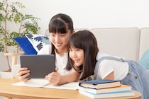 「動画で勉強」VS「読書」、効率的な学習方法はどっち？ 最新科学で検証した結果わかったこと