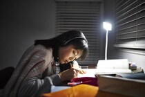 朝型の人は本当に最強か？ 勉強に最適な時間帯とは【中学生では朝型の割合が20％まで低下】