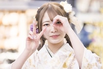 「若者は恋愛しない」はもう古い⇒新成人の恋愛意欲が急上昇！「交際したい」が過去10年で最高水準、さらに結婚意識にも変化