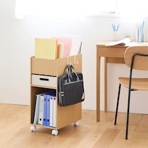 成績の前に、まず環境だった。 「なんで片づけてあげなかったんだろう…」 中学受験の“親の後悔”から生まれたB4教材専用ラック