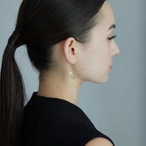 結婚記念日の新定番。宝石に託す「ありがとう」愛を象徴するアニバーサリーストーンのジュエリー