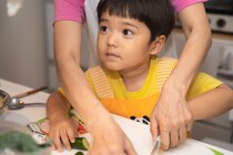 すぐに気が散ってしまう子に！ 集中力・注意力を育てる運動とは？｜子どもの気になる言動が改善する からだの使い方 #2