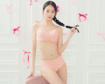 「サニタリー＝可愛くない」はもう古い！グンゼの新作は“総レース”でムレない・響かない。ブルーdayを可愛く乗り切る