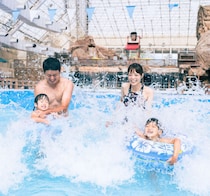 東京サマーランドが3/20オープン！1日中遊べ尽くせる屋内プールで春から水遊びが楽しめる