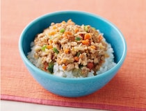 ＜保育園長直伝＞一品で栄養バランスバッチリ『栄養満点丼』給食レシピ！ 親も子も嬉しすぎるメニュー