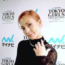 【土屋アンナさんインタビュー】ランウェイで長男澄海さんと親子共演！「子どもたちが家庭を持つとき、自分のジュエリーを譲りたい」