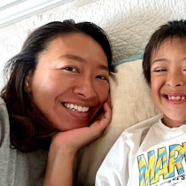 ラミレス美保さん「ダウン症7歳ケンジの歯事情」、乳歯が溶けていると指摘され詳しい診察