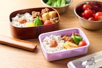 山口もえさん、美味しそうなお弁当公開！ 冷凍食品も大活躍「どれかわかる？」高校生になった長男にはがっつり補食！