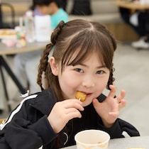 「テーブルに並んだもの、全部食べていいよ」と子どもに言える幸せ。小麦・卵・乳不使用の親子向けランチ会が開催