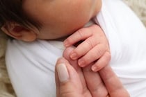 トリンドル玲奈さん、第一子の産後2ヶ月で仕事に復帰　子育ては「生活リズムが整う」