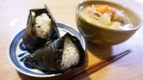 連日の終電帰宅で家族と話す時間もない。限界を超えそうな夜、真っ暗なリビングの灯りをつけると……
