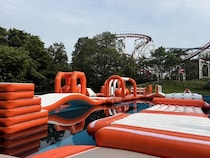 子どもが全力で遊べる！【首都圏よりも6℃涼しい！】那須ハイランドパークに新アトラクション「水上アスレチック」登場