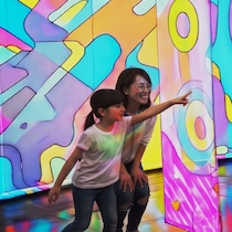 ぜんぶ無料は助かる～！ NTTドコモが旧池尻中学校で夏休みの親子イベント開催。スタンプラリーに体験コンテンツも充実