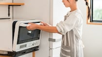 留守番中の「お昼どうしよう」問題、電子レンジだけで解決！ 小学生ひとりごはんレシピ