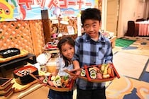70種バイキングに縁日・ナイトプールも！子どもが飽きない徳島「アオアヲ ナルト リゾート」の夏