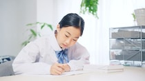 10分で終わる自由研究｜小学6年生・中学生向けの簡単テーマ5選（無料テンプレート付き）