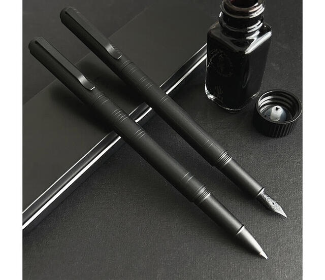 【新製品】漆黒の深みと精緻な模様が織りなす大人のための筆記具