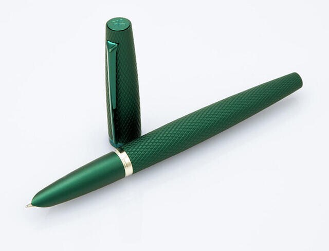 【新製品】ディプロマット「VIPER」万年筆に新色グリーン登場