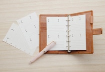 【新製品】辞書ノート「Jishoru」がシステム手帳リフィルに