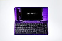 【新製品】特別仕様の「ポメラ」ミッドナイトパープルを500台限定で抽選販売