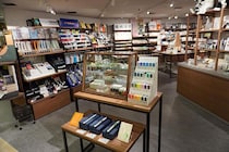 【店員さんに聞いてみよう】三省堂書店神田神保町本店「神保町いちのいち」注目アイテム