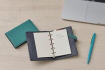 【新製品】伊勢擬革紙と上質レザーを組み合わせたシステム手帳