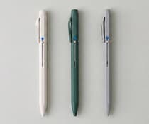 【新製品】クラシックなメタルボディの4色マルチペン