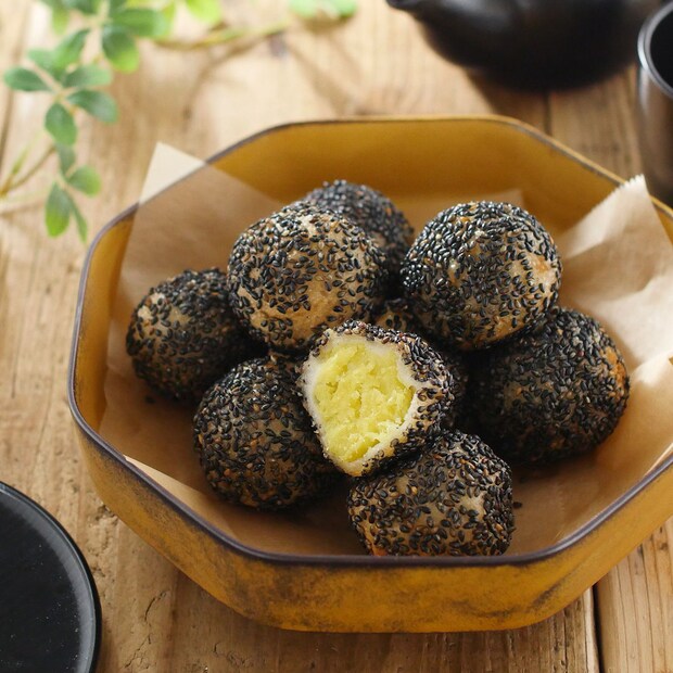 もっちりホクホク さつまいもごま団子