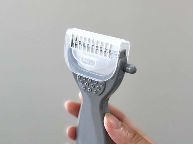 ピーラーで手を切る心配がなくなる!ダイソー商品に「商品開発力がすごい」「絶賛されるのも納得」