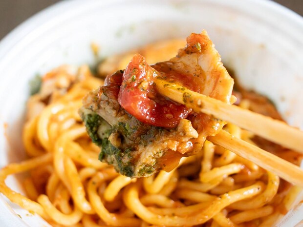 松屋にパスタ!? 一部店舗でしか味わえない、期待の新メニューを食べてきた