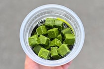 セブン「宇治抹茶スムージー」が数量限定で全国に！万博で人気を集めた一杯に「濃厚すぎて驚いた」