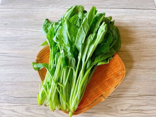 葉物野菜の正しい保存方法。野菜別長持ちのコツやしなびた葉の復活法