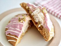 ドバイチョコの次はこれ「エンジェルヘアーチョコ」が特大クッキーに！話題『ピシュマニエ』のふさふさ食感に驚いた