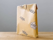 お菓子の包装紙は捨てないで！おしゃれバッグにリメイクする方法