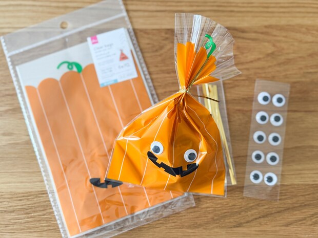 価格：110円（税込）