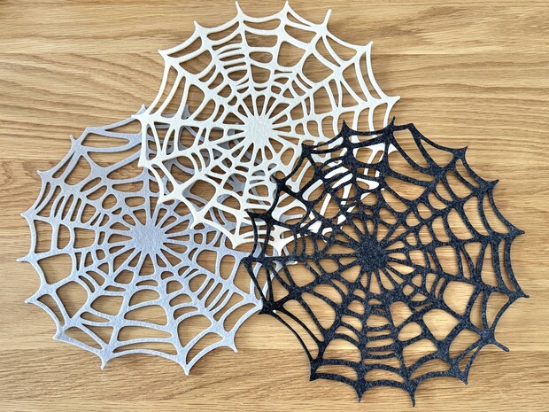 価格：110円（税込）