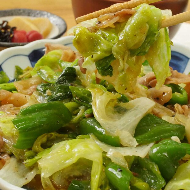 みずみずしさMAX！しゃっきりレタスのホイコーロー（回鍋肉）