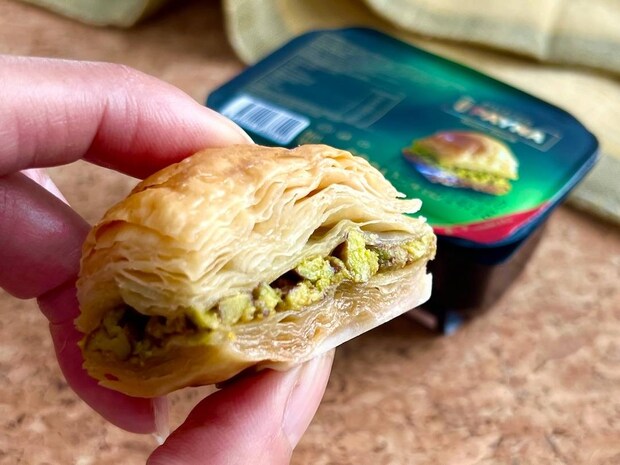 話題のトルコ菓子「バクラヴァ」が成城石井で買える。「日本で食べたなかで一番おいしい」の声も!?