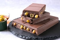 市販品に負けない「ラムレーズンチョコ」の作り方。この味を知ったらもう戻れない！