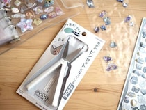 シール帳ブームで話題に！進化系はさみ「ツマムノ」を実際に使ってみた