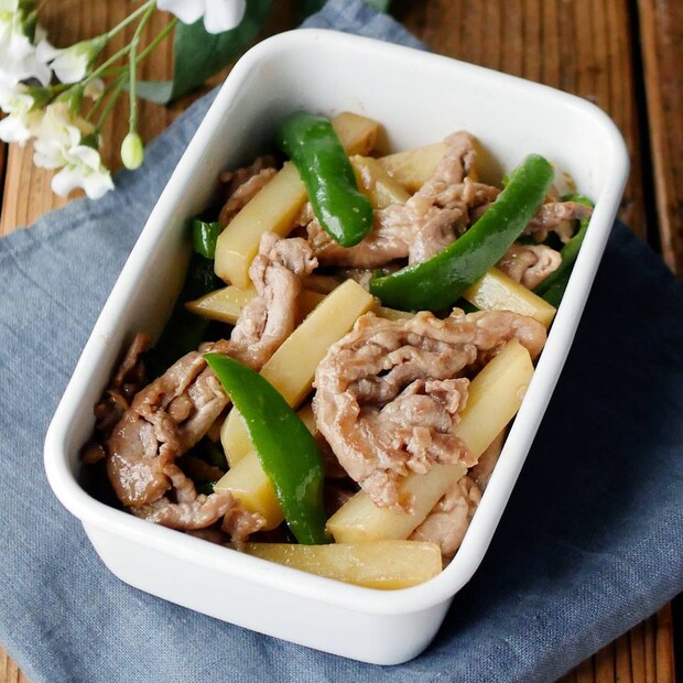 チンジャオロースー風！じゃがいもとピーマンの甘辛炒め【作り置き】