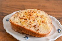 スタバ新作「クロックムッシュ」は連日食べたい満足感。脂質低めでSNSでも大注目！