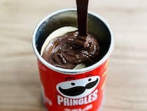 世界中で大バズり「プリングルズチョコ」に挑戦！成功させるコツとおすすめの味変