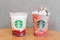 スタバ新作はいちごの果肉とつぶつぶチョコを楽しむ！ビバレッジ2品を飲み比べ
