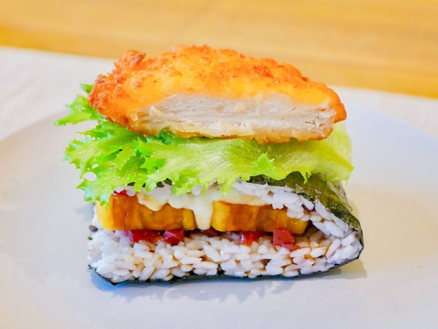関西万博で22万食超を記録！ほっかほっか亭の進化系ブランド「ワンハンドBENTO」の未来型フードを食べ比べ