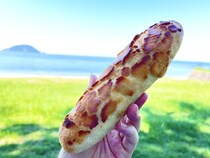 サクッとしたセミハードの生地からとろけて溢れ出すチーズがたまらない【〼パン（マスパン）】（福岡県・福岡市）