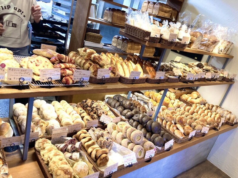 <パンめぐ京都編②>ベーグルが特に人気!京都の交通至便の場所にある【Flip Up!】は創業以来高い人気を維持するお店(京都府・京都市)